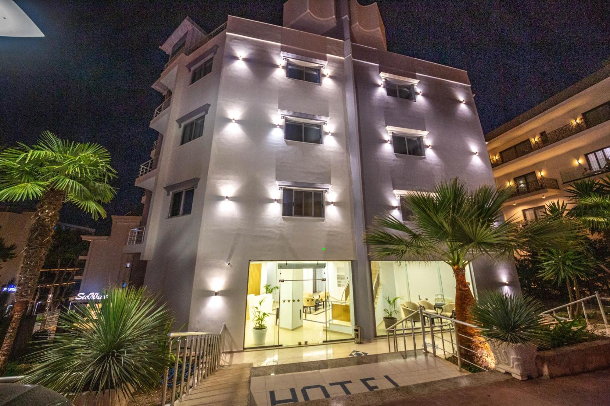 Hotel Sea Breeze ซารานเดอ ภายนอก รูปภาพ