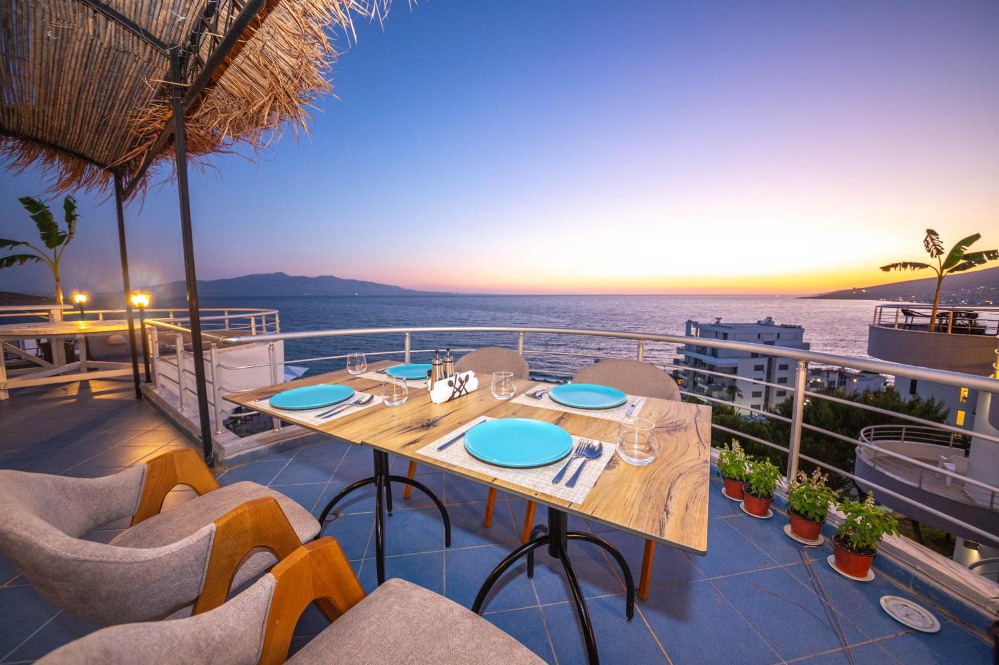 Hotel Sea Breeze ซารานเดอ ภายนอก รูปภาพ